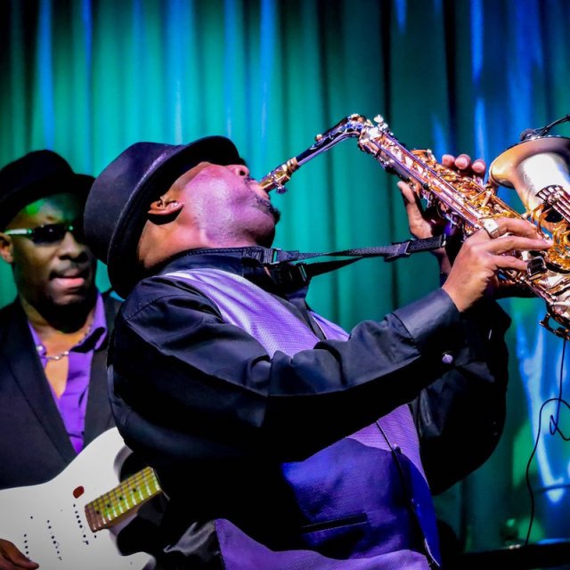 Groupes de Jazz, Gospel, Danseurs, Dj pour concerts, mariages, etc…